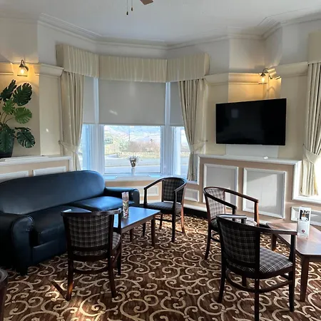 كليفتون 2* سكرابورو