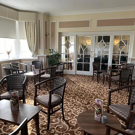 Hotel Clifton 2*