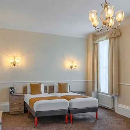 Hotel Clifton