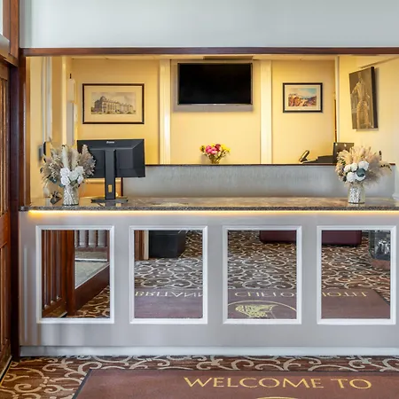 Clifton Hotel