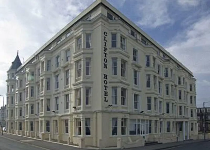 Clifton Hotel 2*