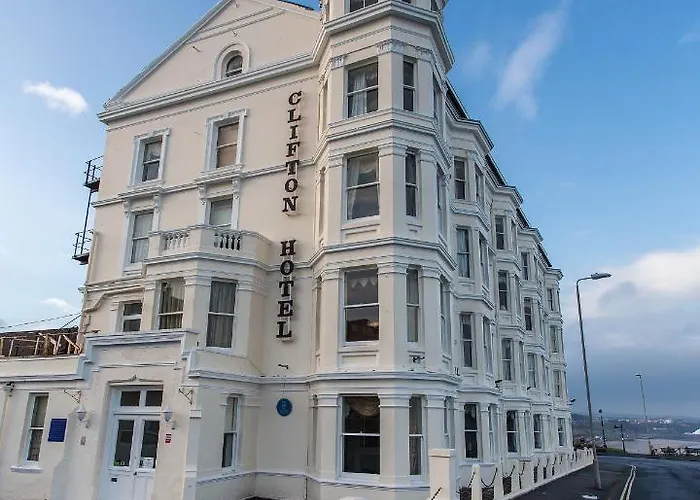 大不列颠克利夫顿酒店 酒店