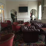 Hotel Clifton 2*